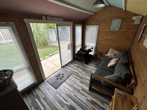 Photo 32- click for photo gallery